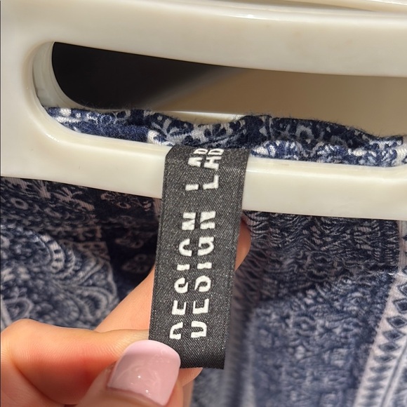 Stylish Blue Patterned Wide Leg Pants - Picture 3 of 5